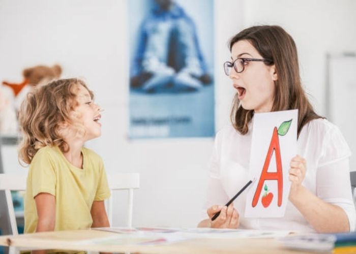 Phát âm chuẩn là phương pháp cơ bản nhất trong việc dạy trẻ nói tiếng Anh